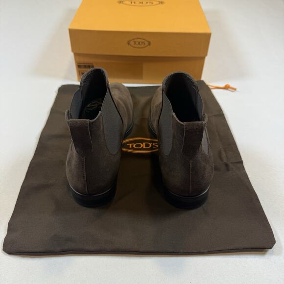 Tod’s SUEDE CHELSEA BOOTS Size 8UK/9.5US New With Box & Receipt MSRP $695 main image 6